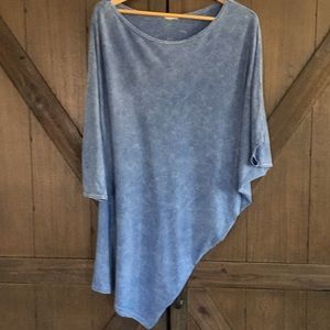 3/$15 Light Blue Geometric Top Sz. S